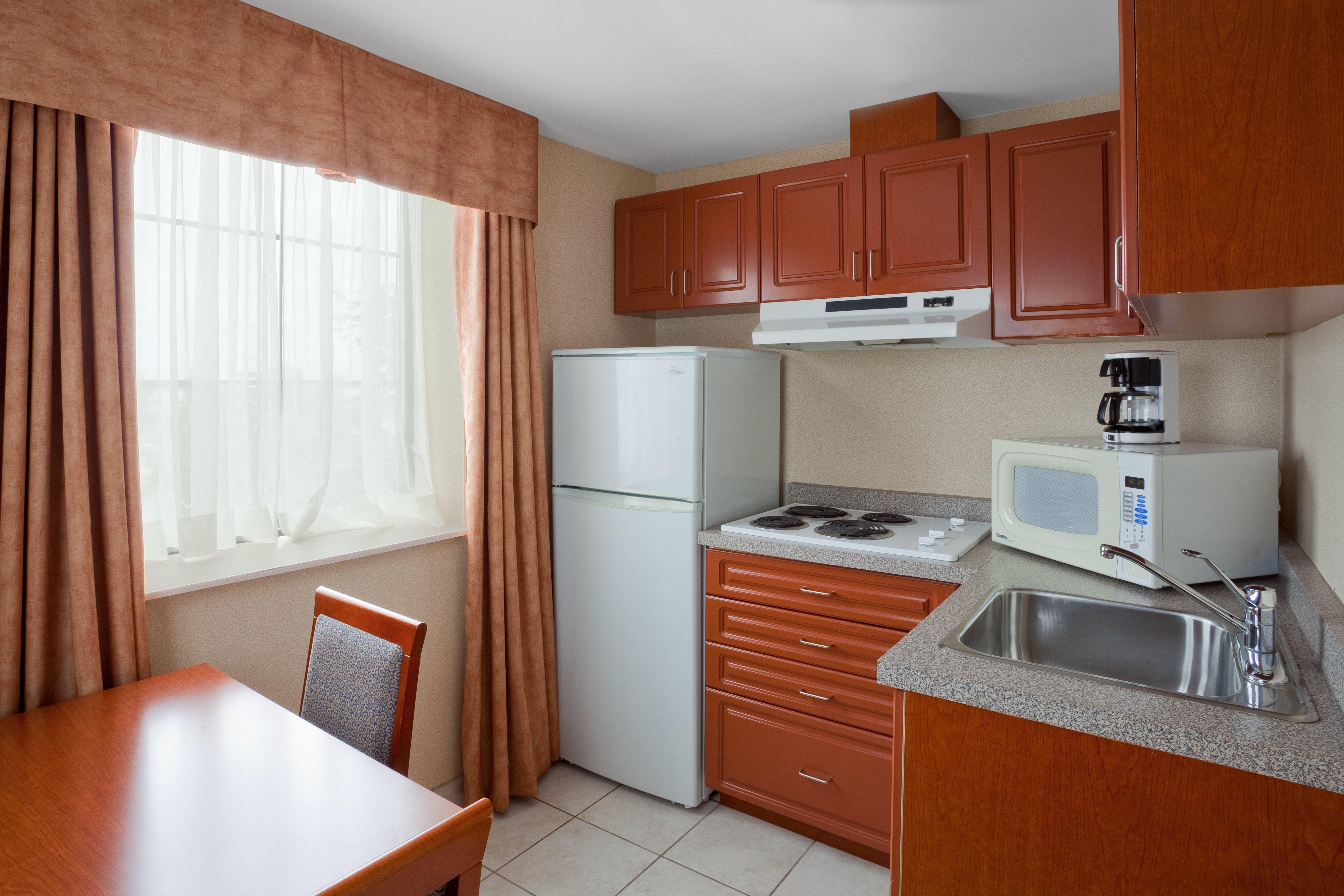 Holiday Inn Express Hotel & Suites Barrie By Ihg Exteriér fotografie
