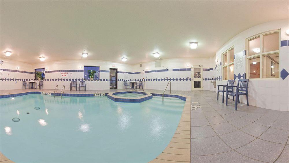 Holiday Inn Express Hotel & Suites Barrie By Ihg Exteriér fotografie