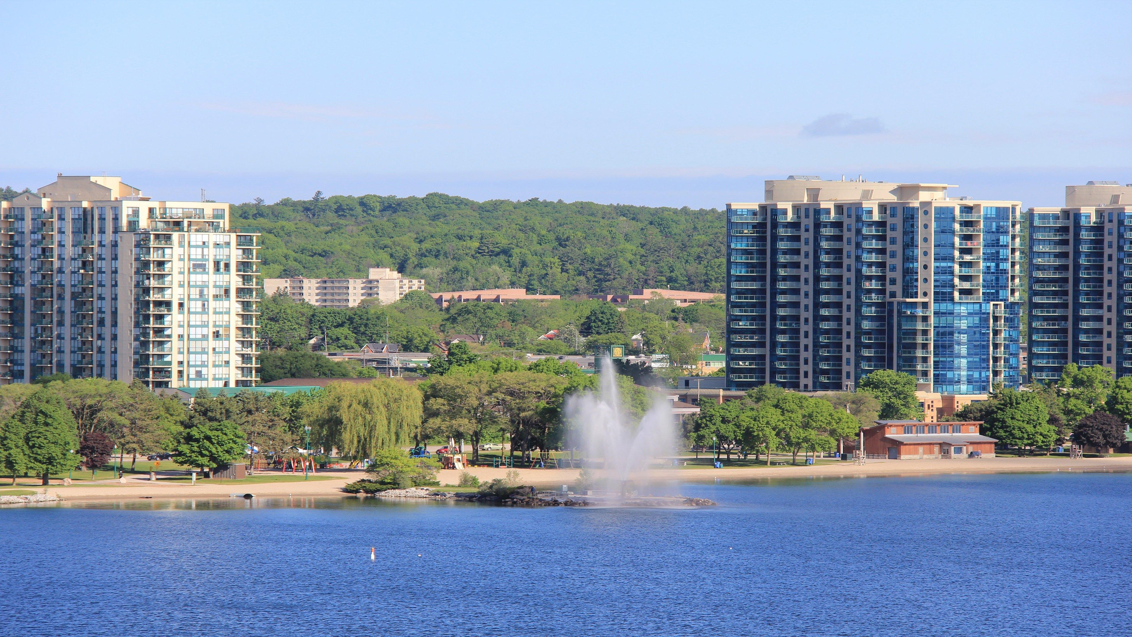 Holiday Inn Express Hotel & Suites Barrie By Ihg Exteriér fotografie