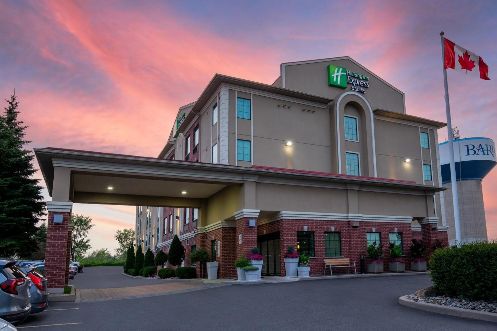 Holiday Inn Express Hotel & Suites Barrie By Ihg Exteriér fotografie
