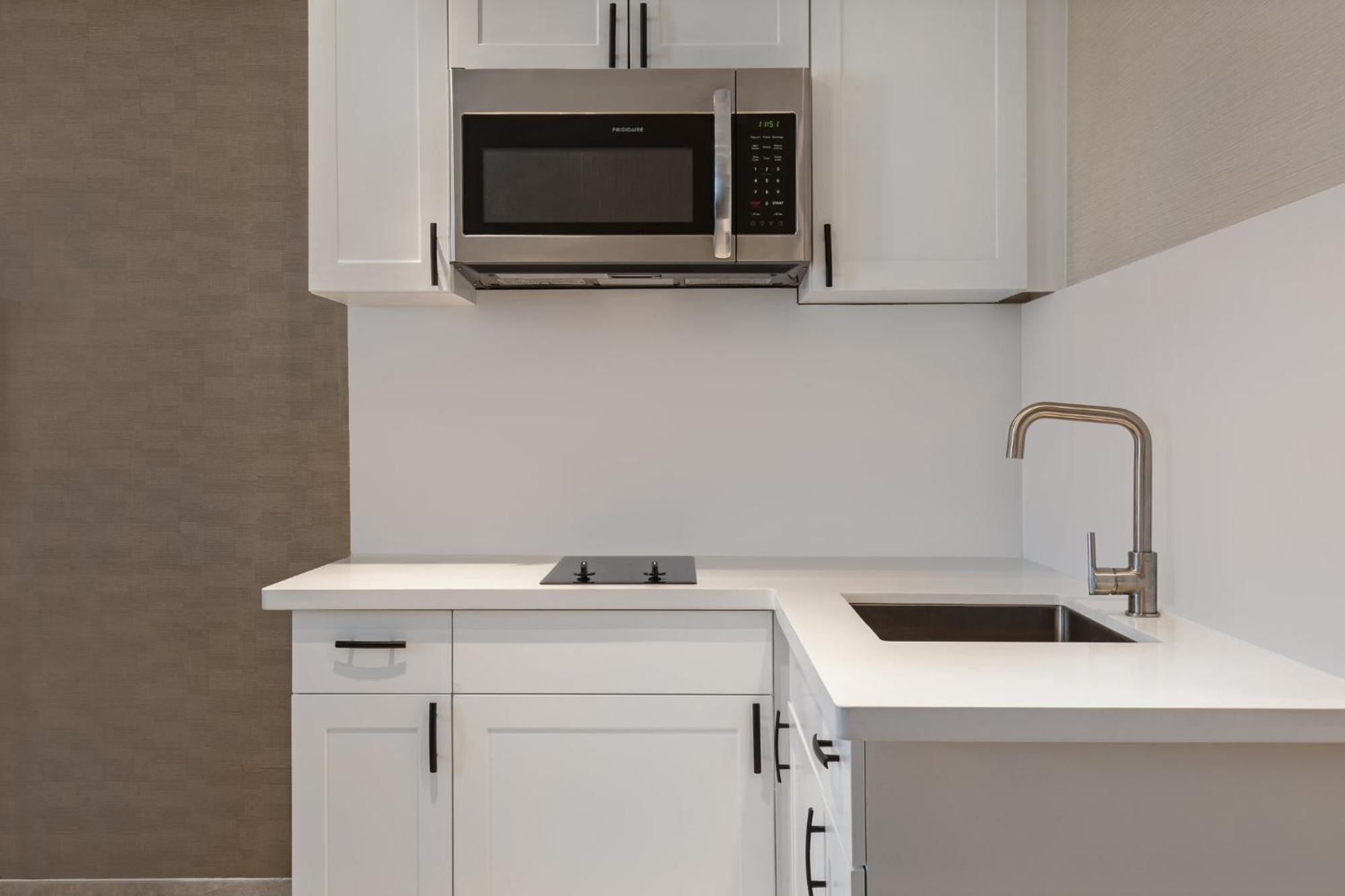 Holiday Inn Express Hotel & Suites Barrie By Ihg Exteriér fotografie
