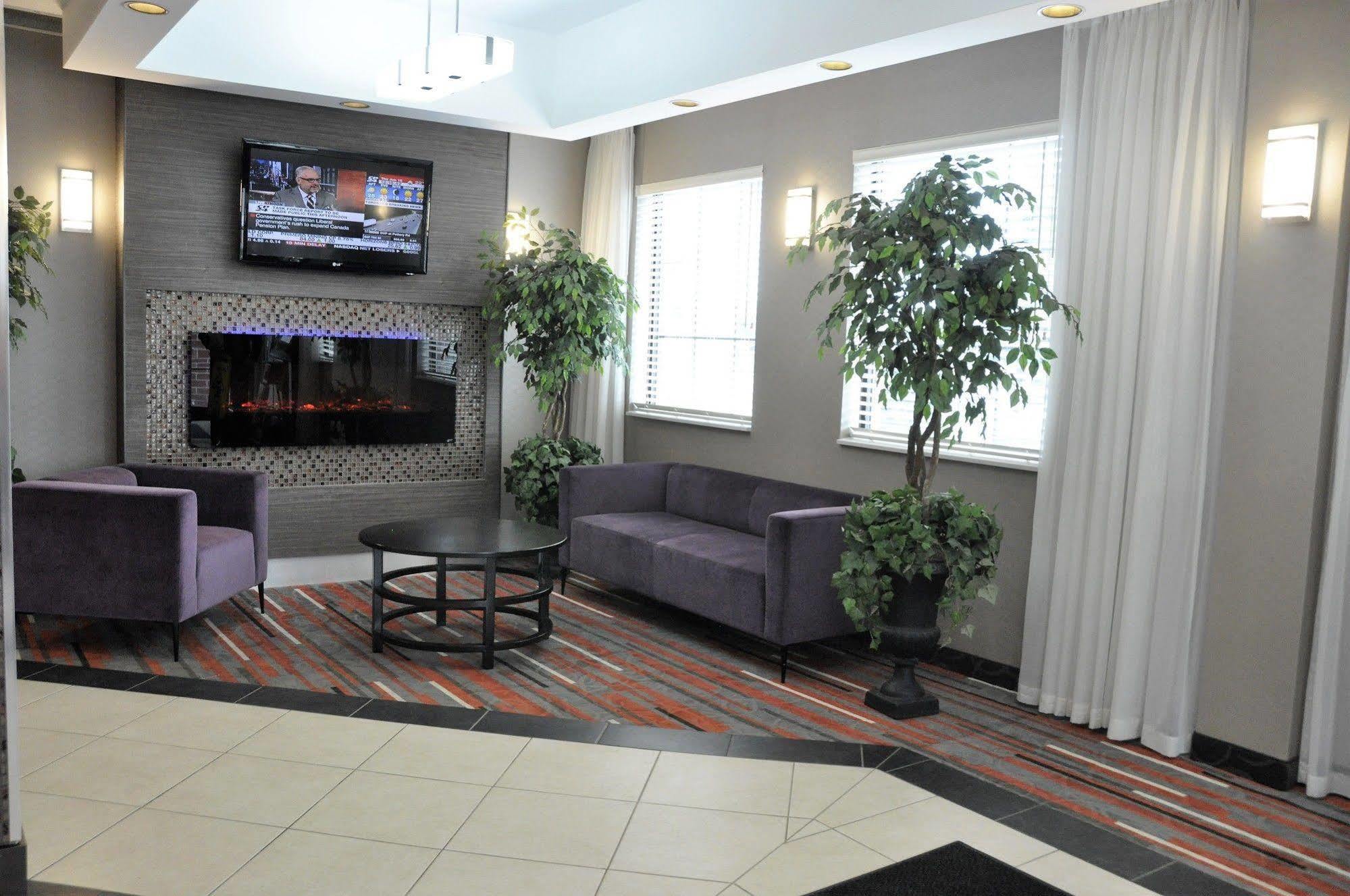 Holiday Inn Express Hotel & Suites Barrie By Ihg Exteriér fotografie
